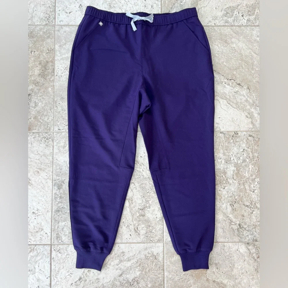 FIGS NWT Men’s Tansen Jogger Scrub Pants in RARE Dark Purple (PO #4994), XXL